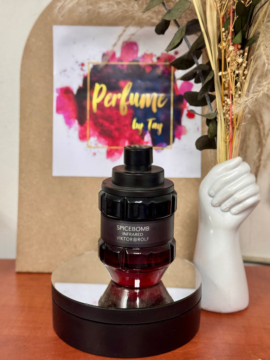 Viktor & Rolf Spicebomb Infrared 90ml (50% full , no box)