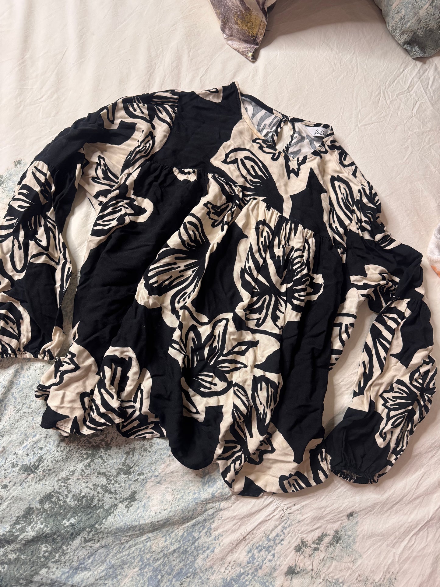Long Sleeve Blouse Size 16 (Kelso)