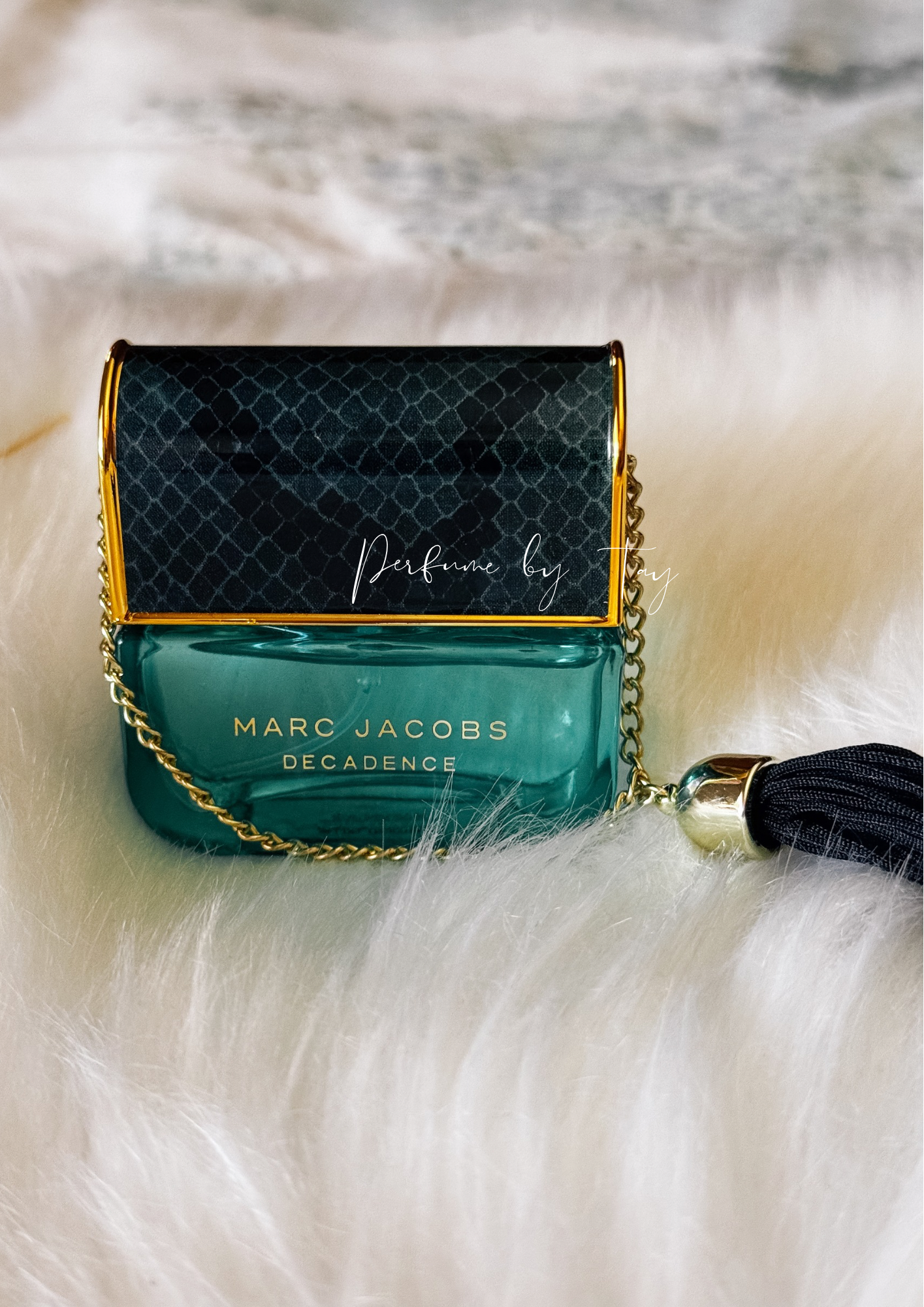 Marc Jacobs Decadence 30ml (without a box)