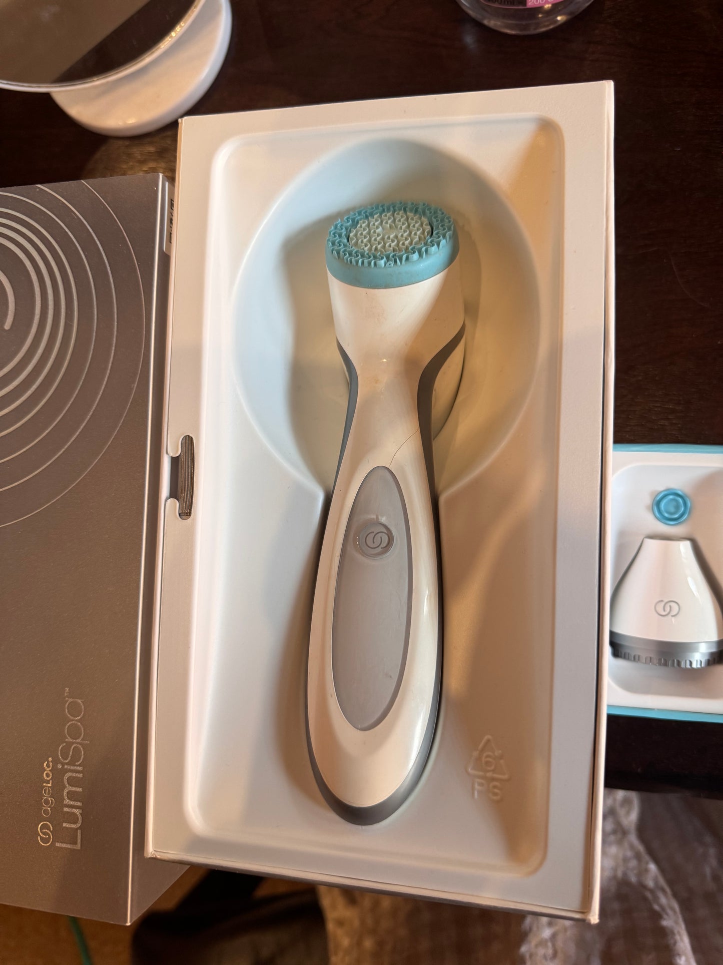 Lumispa van Nuskin with eye attachment