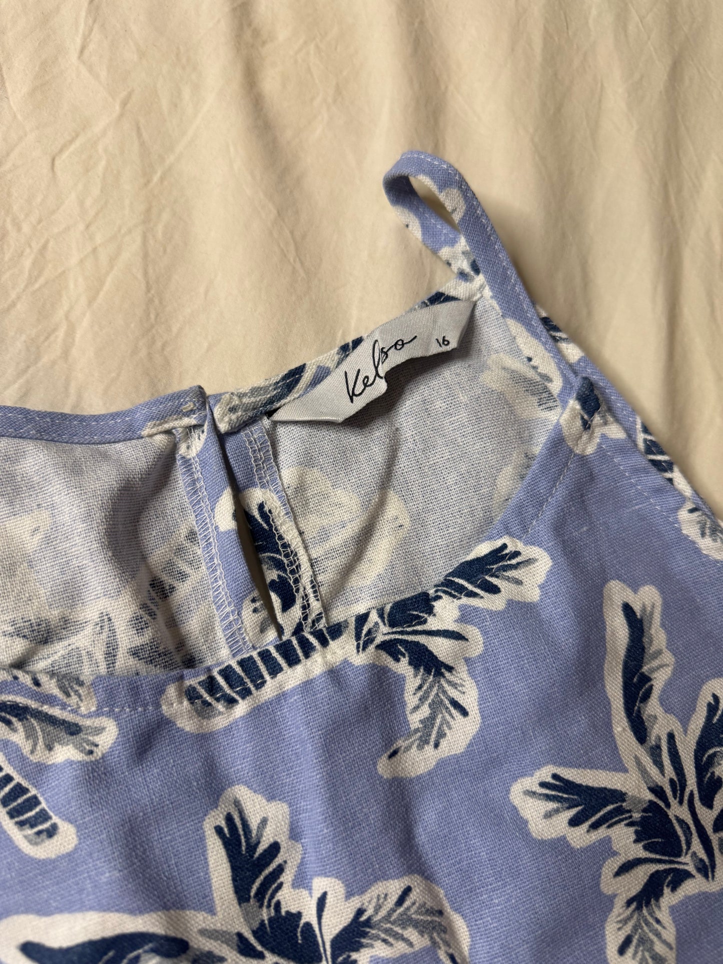 Palm Print Blouse Size 16 Kelso