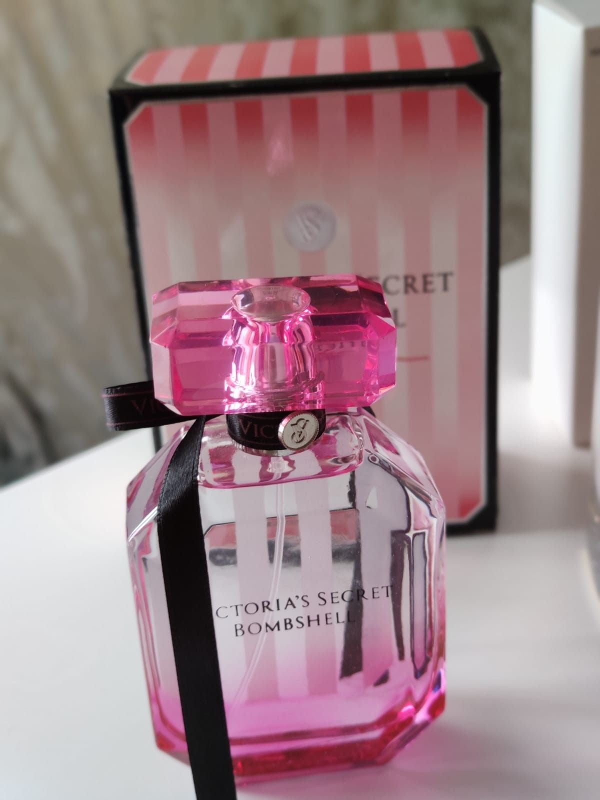 VICTORIA SECRET BOMBSHELL EAU DE PARFUM 100ML (PINK)