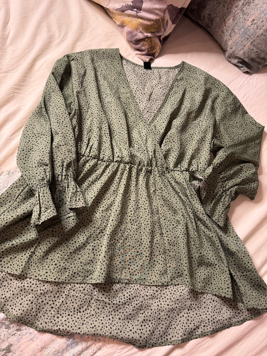 Green Polkadot Blouse Semi Long Sleeve 0XL Shein