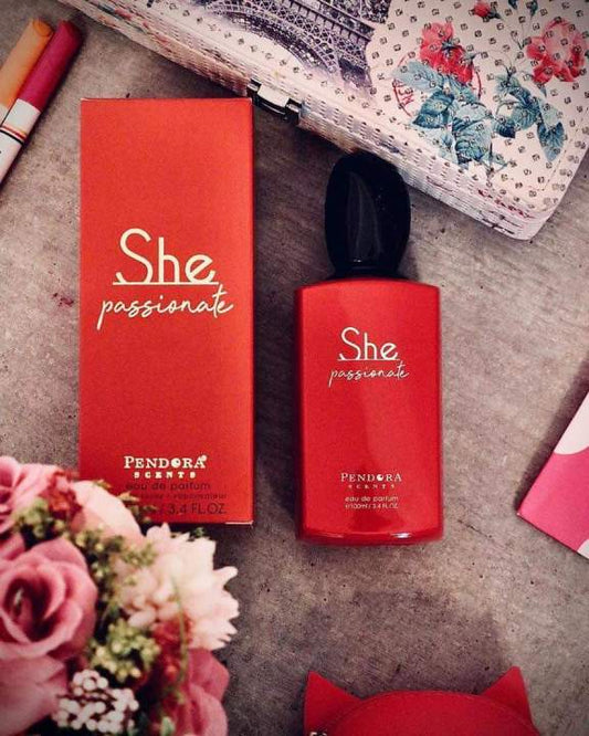 She Passionate in Paris Corner